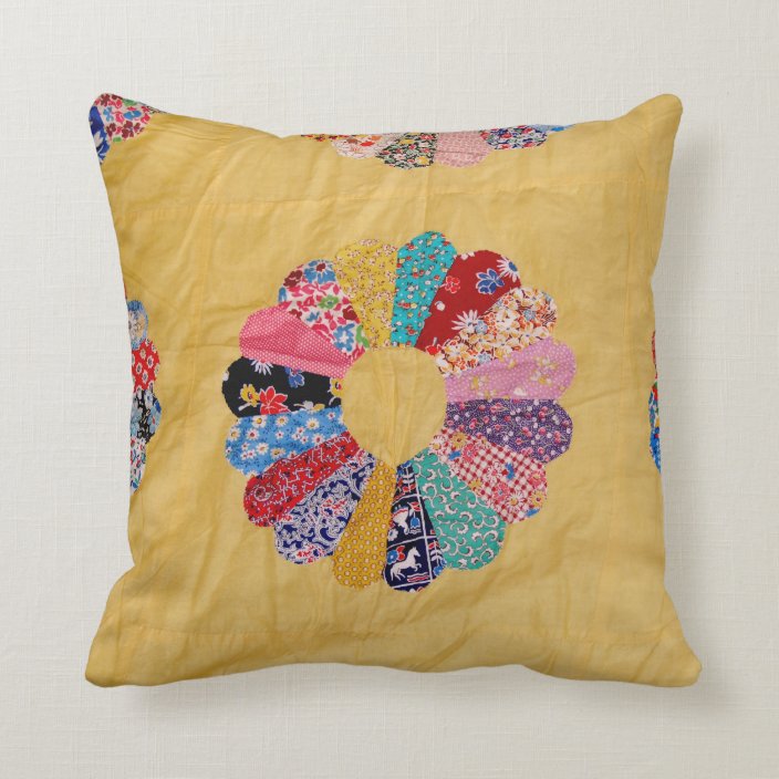 Vintage American Quilt Throw Pillow