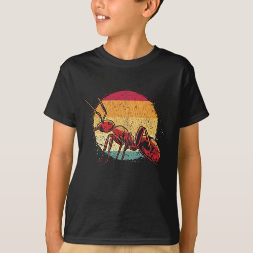 Vintage Ant Lover Nature Forest Illustration T_Shirt