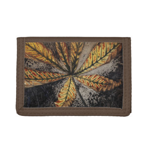 Vintage Art Nouveau Autumn Chestnut Leaf Print Tri-fold Wallet