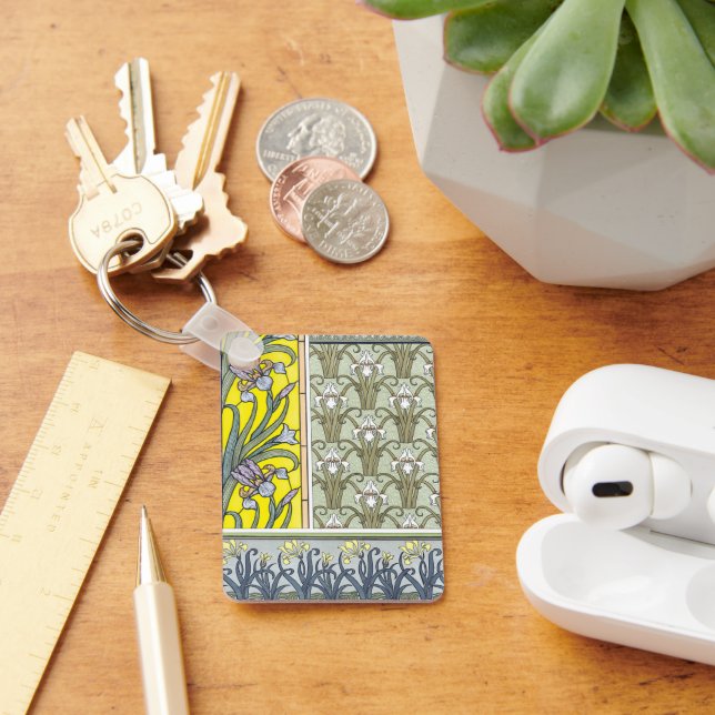 Vintage Art Nouveau, Garden Iris Flowers Keychain (Desk)