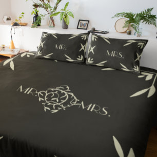Vintage Art Nouveau Mr & Mrs Green Duvet Cover