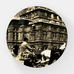 Vintage Austria Vienna Fiaker Staatsoper opera Paperweight