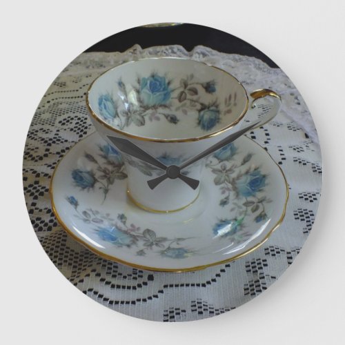 Vintage Aynsley Blue Rose Tea Cup Clock