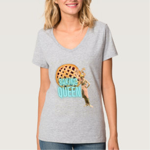 Vintage Baking Queen  T-Shirt