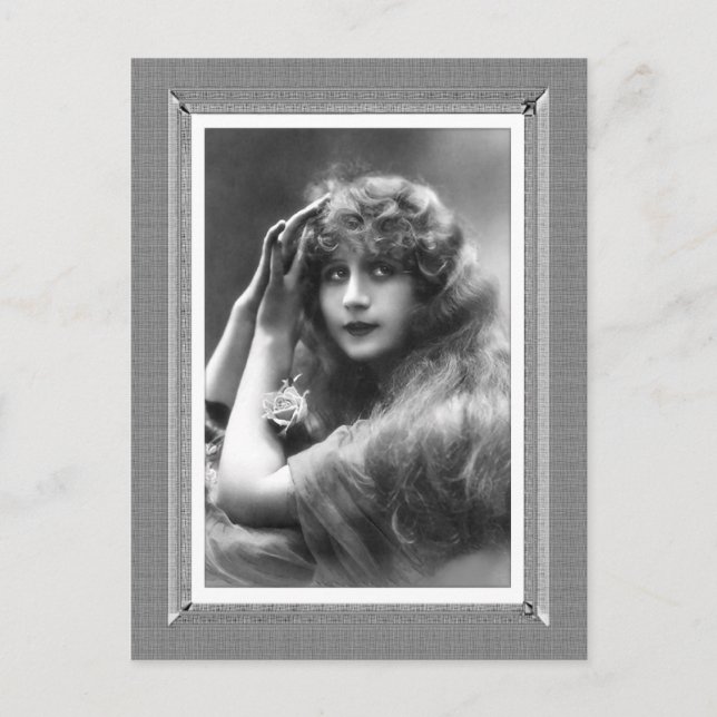 Vintage Beauty - Insecurity - in black & white Postcard (Front)