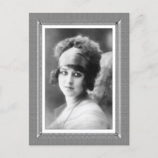 Vintage Beauty - Waiting - in black & white Postcard