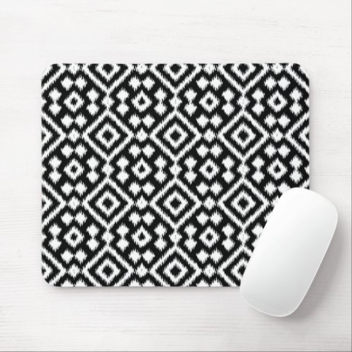 Vintage Black White Ikat Diamond Squares Pattern Mouse Pad