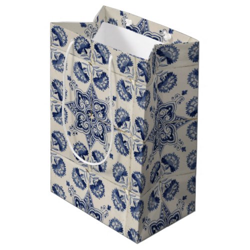  Vintage Blue White Geometric Flower Pattern  Medium Gift Bag