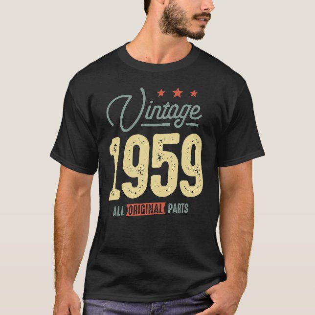 Vintage Born in 1959 - 63rd Birthday Retro Classic T-Shirt (Front)