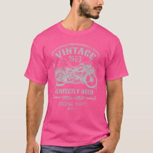 Vintage born in 1963 Motorcycle, bikers riders Cla T-Shirt