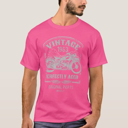 Vintage born in 1963 Motorcycle bikers riders Cla T_Shirt