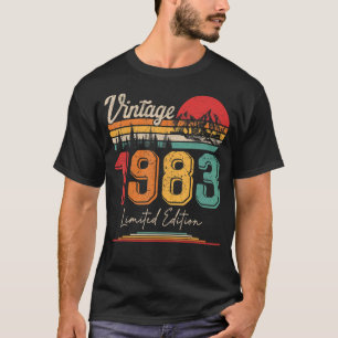 Vintage Born In 1983 Birthday Year Party Wedding A T-Shirt