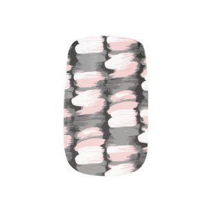 Vintage brush strokes, grey-pink decor. minx nail art