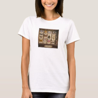Vintage Butterfly & Botanical Specimen Board Graph T-Shirt