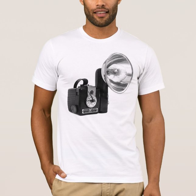 Vintage Camera - Shoot It ! T-Shirt (Front)