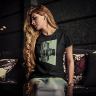 Vintage camera viewfinder T-Shirt