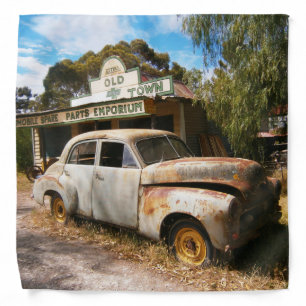Vintage Car And Garage, Bandana