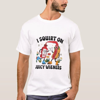 Vintage Cartoon Ketchup Squirt Food Pun T-Shirt