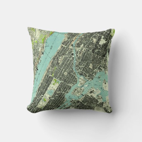 Vintage Central Park  Bronx NY Map 1947 Throw Pillow