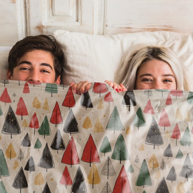 Vintage Charm: Christmas Tree Pattern Fleece Blanket (Creator Uploaded)