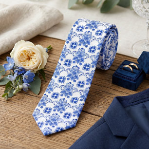 Vintage Chic Dutch Delft Blue Floral Art Pattern Tie