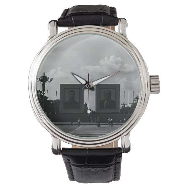 Vintage China Pekin Tiananmen square Watch (Front)