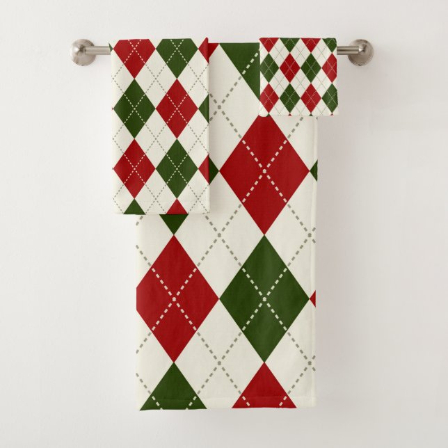 Vintage Christmas Harlequin Plaid | Bath Towel (Insitu)