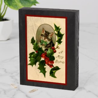 Vintage Christmas Kitten and Holly Wooden Box Sign