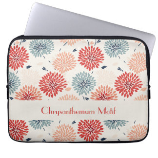Vintage Chrysanthemum Motif Japenese Pattern Laptop Sleeve