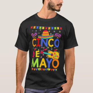 Vintage Cinco De Mayo Meico Guitar Funny2  T-Shirt