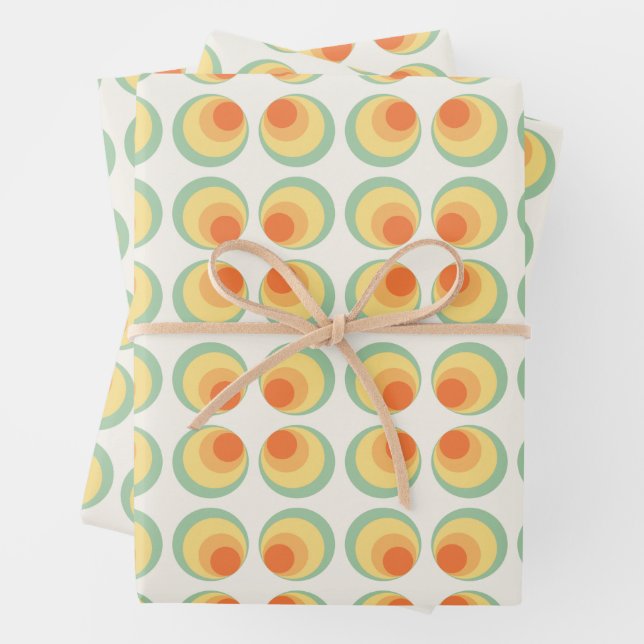 Vintage circles pattern wrapping paper sheets (In situ)