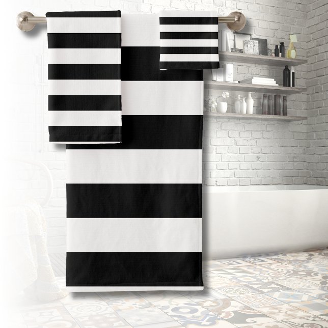 Vintage Classic black & white stripes Bath Towel Set (Creator Uploaded)