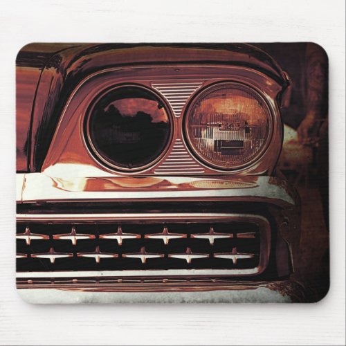 Vintage Classic Car Grill Mouse Pad