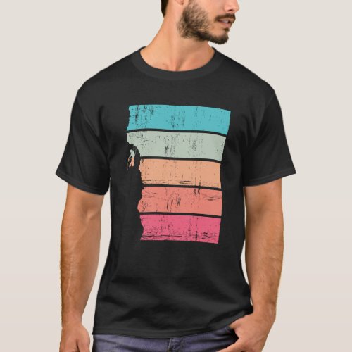 Vintage climber climbing rock climber mountains bo T_Shirt