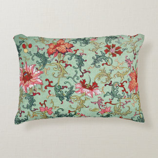 Vintage Crewel-style cuin Accent Pillow