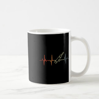 Vintage Cricket Heartbeat Cricket Player Heart Rat Coffee Mug
