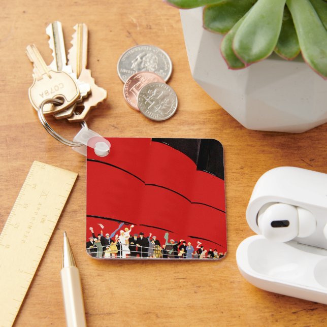 Vintage Cruise Ship Passengers Waving Goodbye Keychain (Desk)