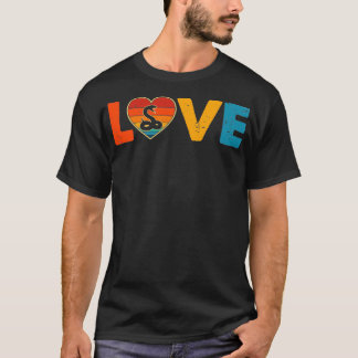 Vintage Cute Love Snake Lover Animals Valentines O T-Shirt