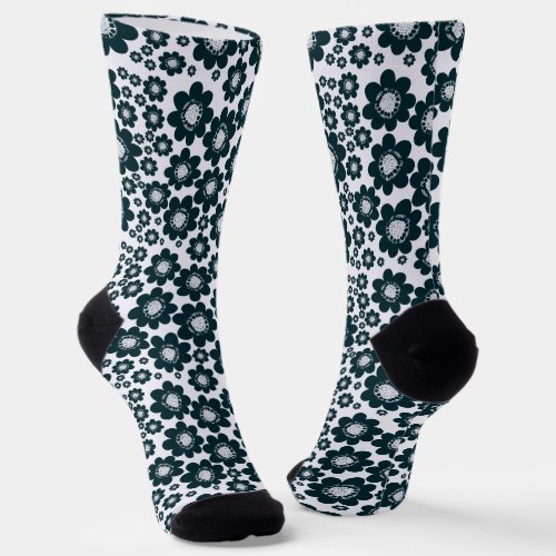 Vintage dark flower pattern socks