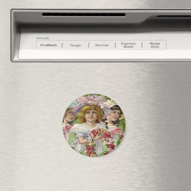 Vintage Decoration Day Girls Magnet (In Situ (Dishwasher))
