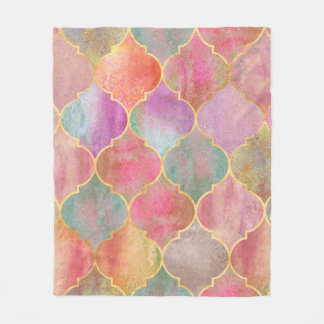 Vintage decorative moroccan seamless pattern with fleece blanket