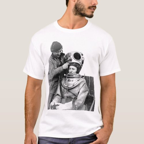 Vintage Deep Sea Diver – 1938 Heavy Diving Suit, I T-Shirt