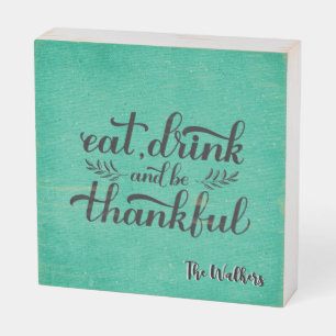 VINTAGE DESIGN BACKGROUND WITH INSPIRATIONAL QUOTE WOODEN BOX SIGN