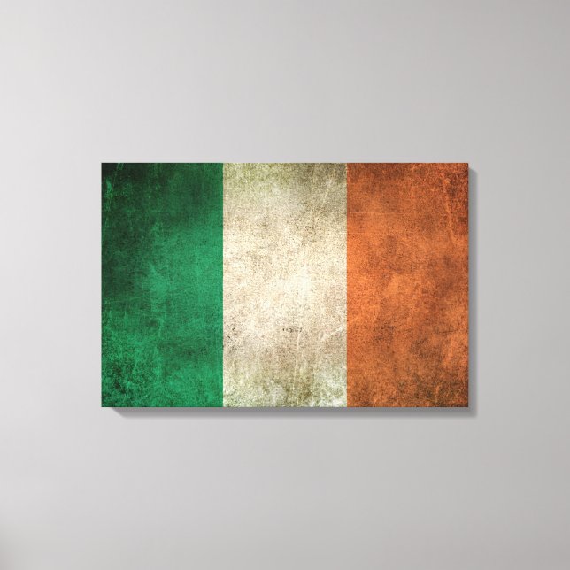 Vintage Distressed Flag of Ireland Canvas Print (Front)