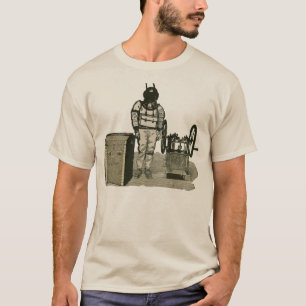 Vintage Diver with Helmet and Pump Illustration T-Shirt
