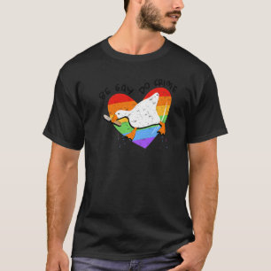 Vintage Duck Rainbow Be Gay Do Crime Lgbtq Communi T-Shirt