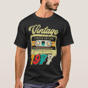Vintage Edition Born In 1977 Classic Cassette 44 Y T-Shirt