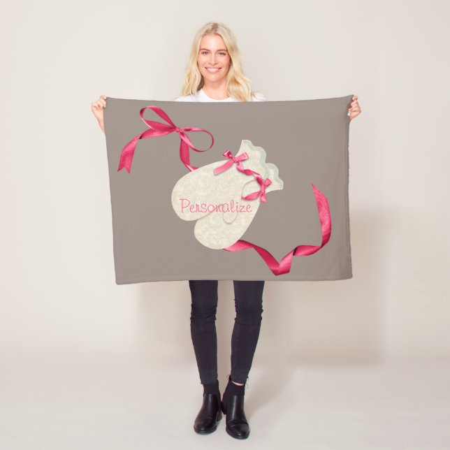 Vintage elegant winter mitten ribbon lace fleece blanket (In Situ)