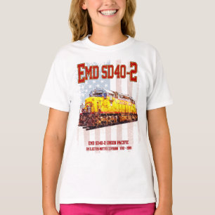 Vintage EMD SD40-2 Diesel Locomotive American flag T-Shirt