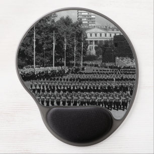 Vintage England Guards marching in slow time Gel Mouse Pad